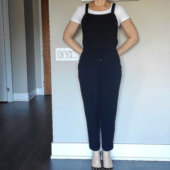 ๐ 2X HOST PICK ๐ Club Monaco Jersey Fabric Straps Jumpsuit - Picture 4 of 12